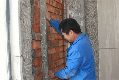 房屋装修泥工施工实景图
